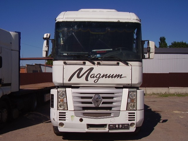 Разборка Renault Magnum